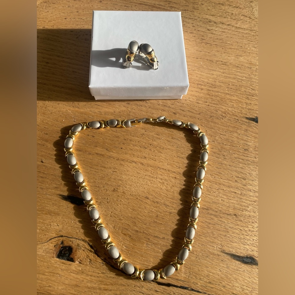 Gold‎ Silver Jewelry Set Necklace Clip Earrings Women’s Preloved